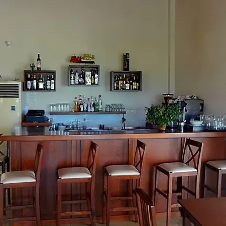 Hotel Kalloni Royal